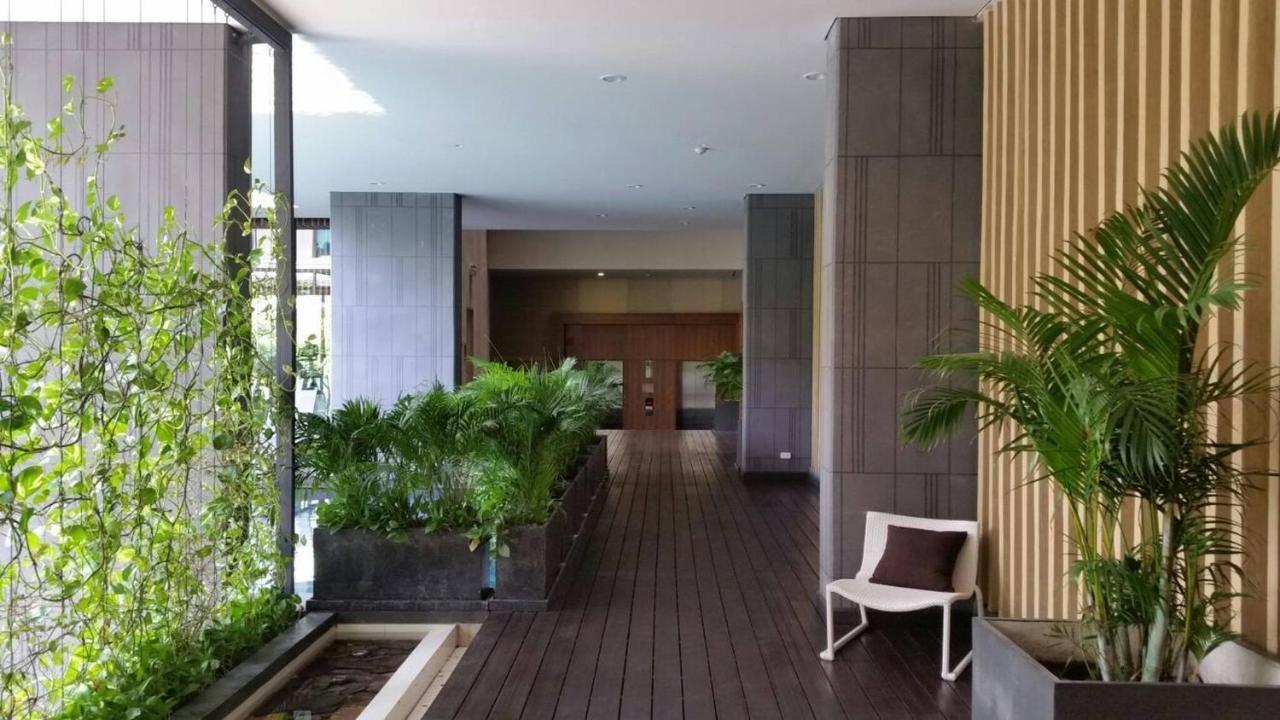 5 Stars 1 Bedroomtub Bathshower Downtown Near Emquartier Shopping Mall